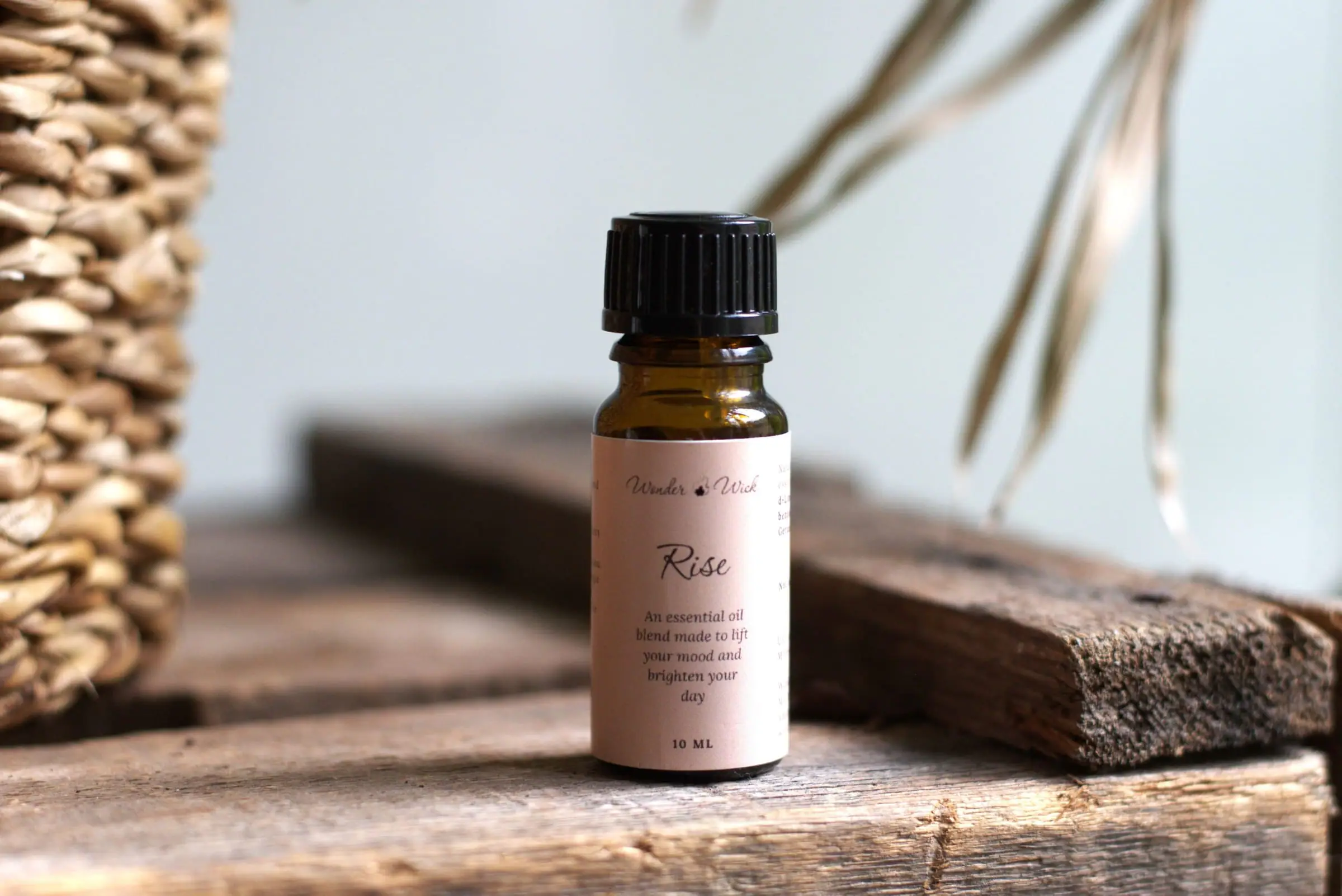 Rise essential-oil blend